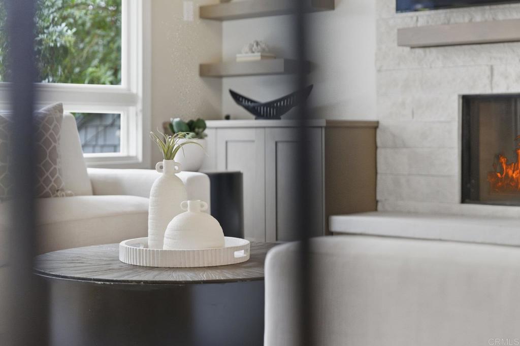 625 Lomas de Oro Court