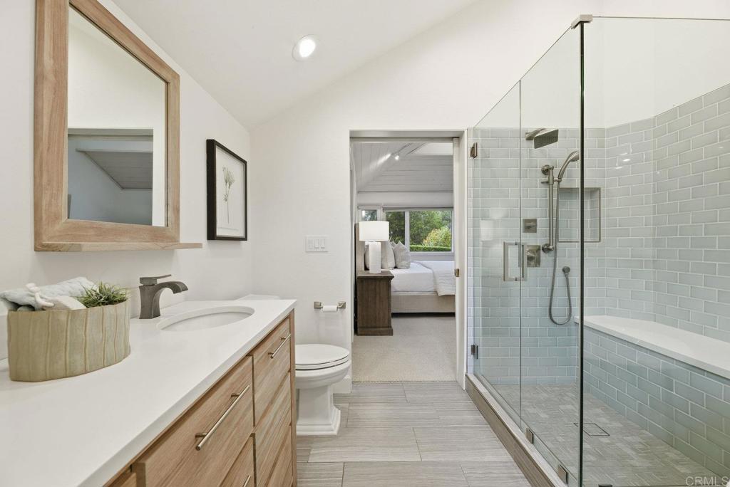 625 Lomas de Oro Court