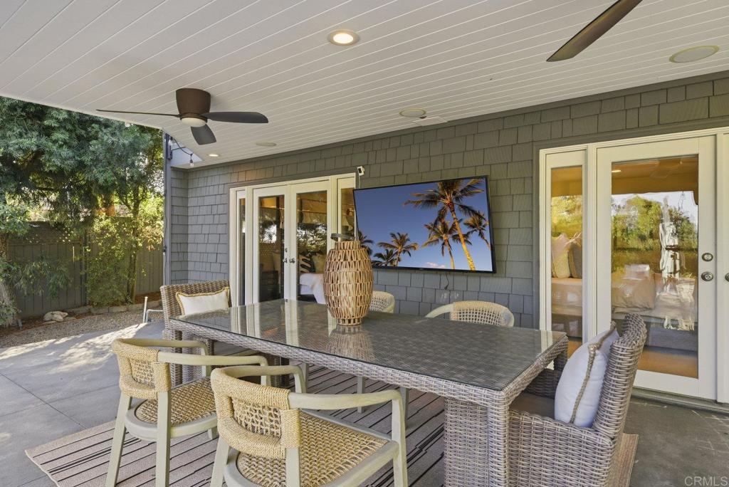 625 Lomas de Oro Court