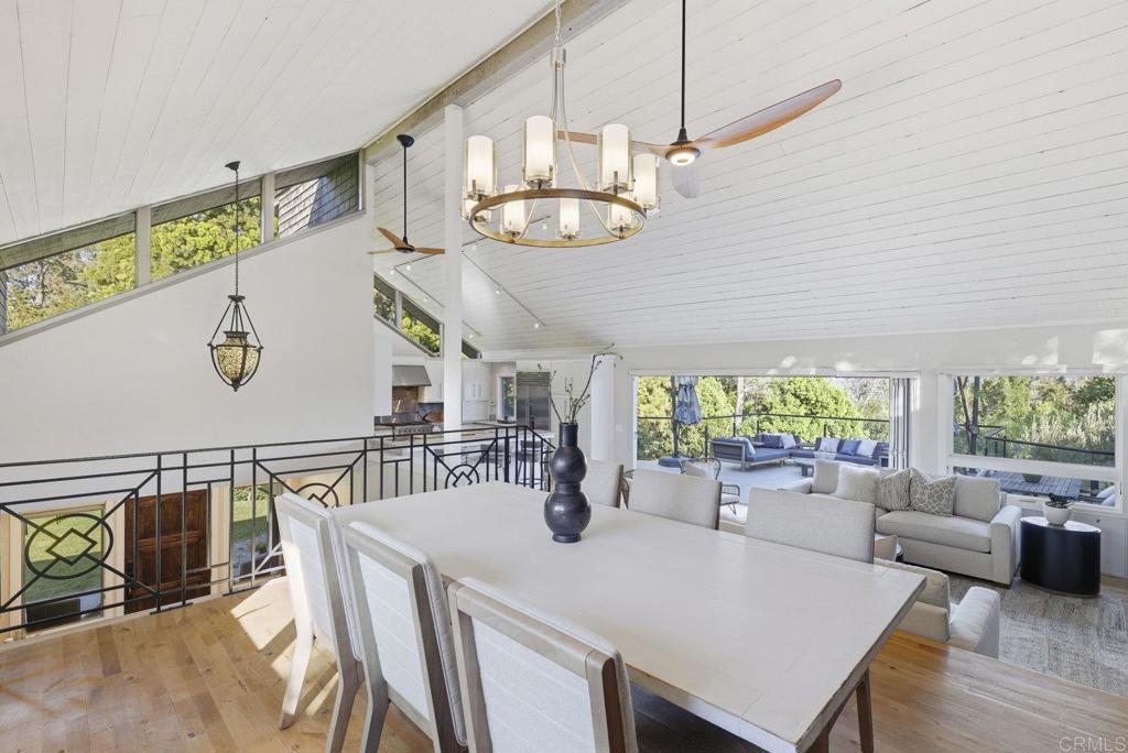 625 Lomas de Oro Court