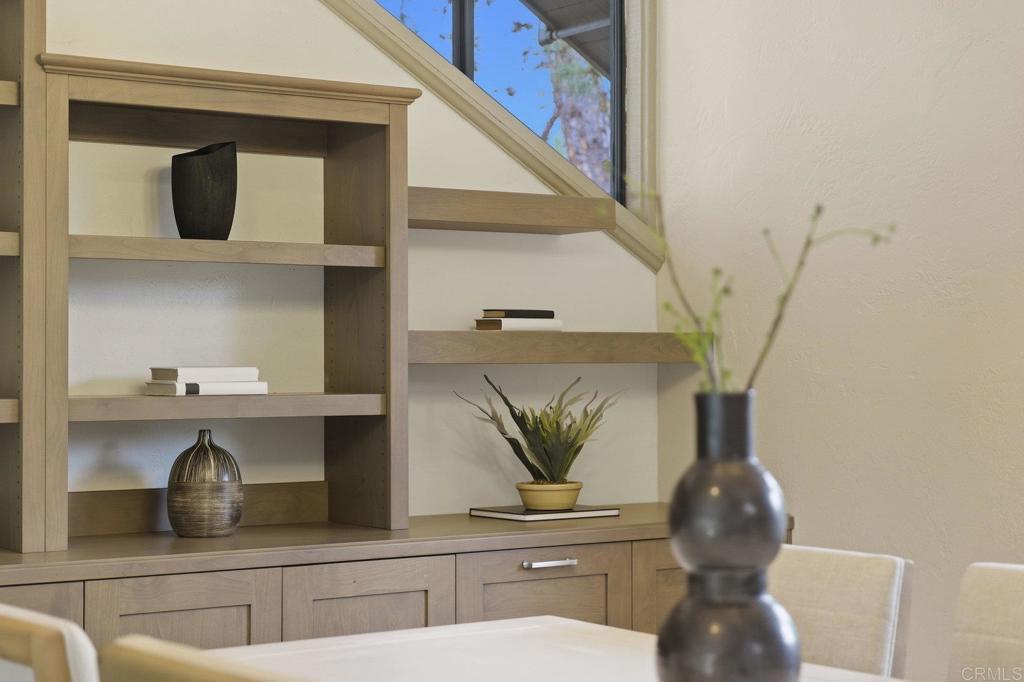 625 Lomas de Oro Court