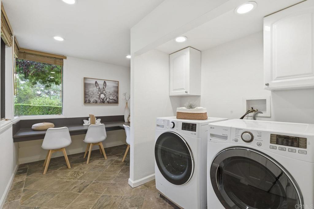 625 Lomas de Oro Court