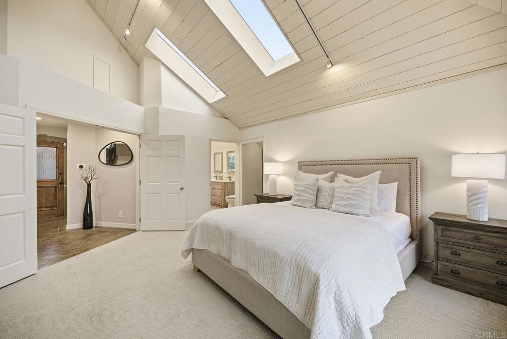 625 Lomas de Oro Court