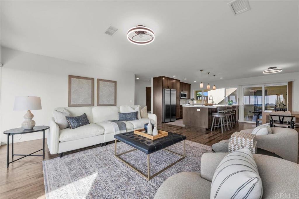 3902 Vista Campana N 12