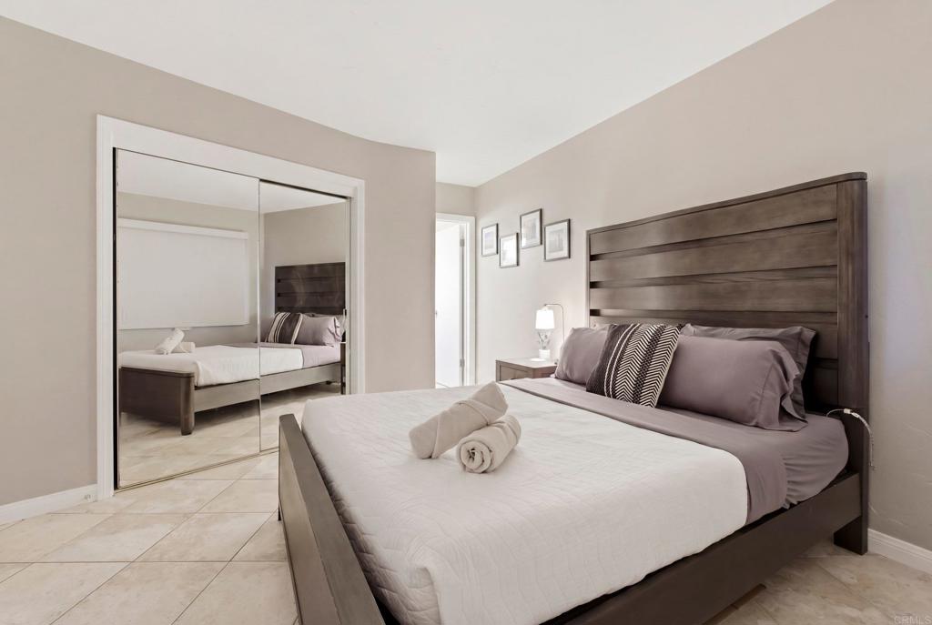 4909 Orchard Avenue 204