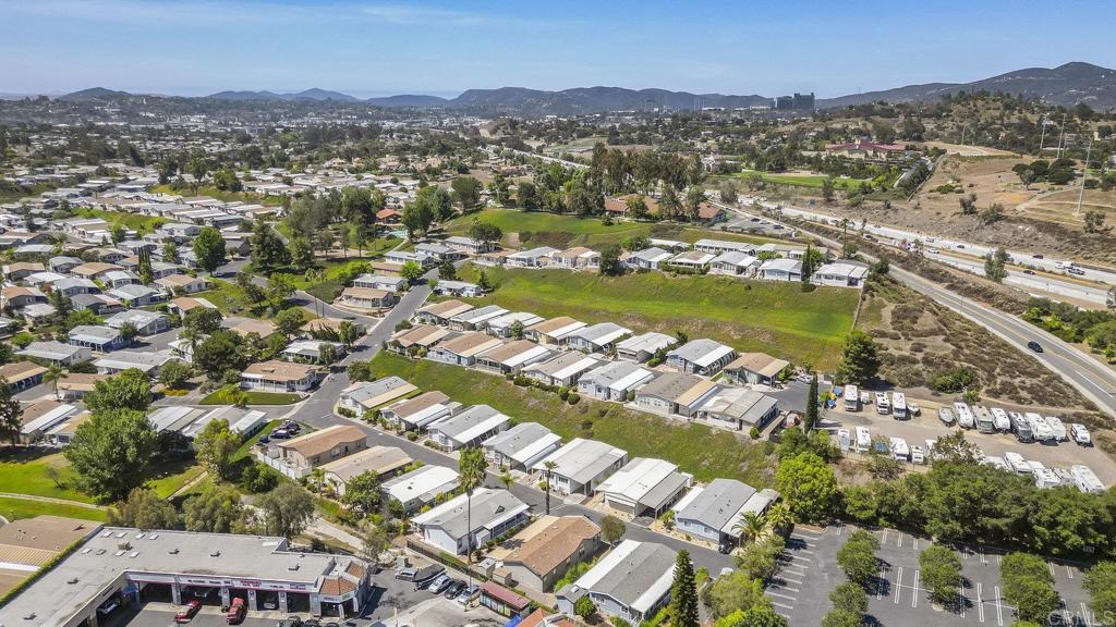 525 W El Norte Parkway 301