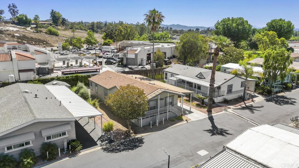 525 W El Norte Parkway 301