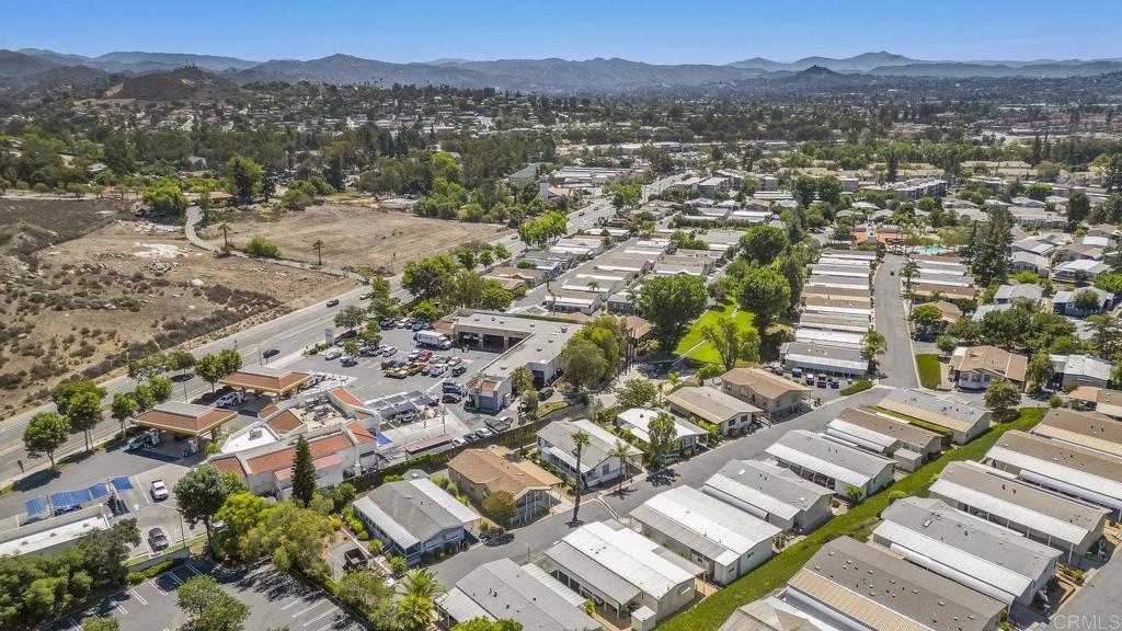 525 W El Norte Parkway 301