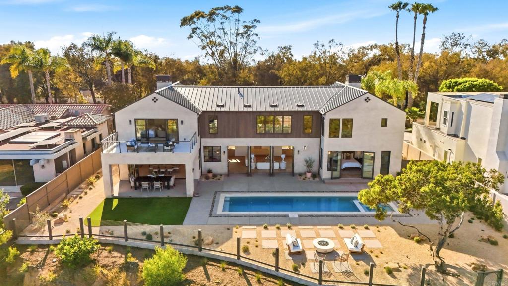 8341 La Jolla Scenic Drive N