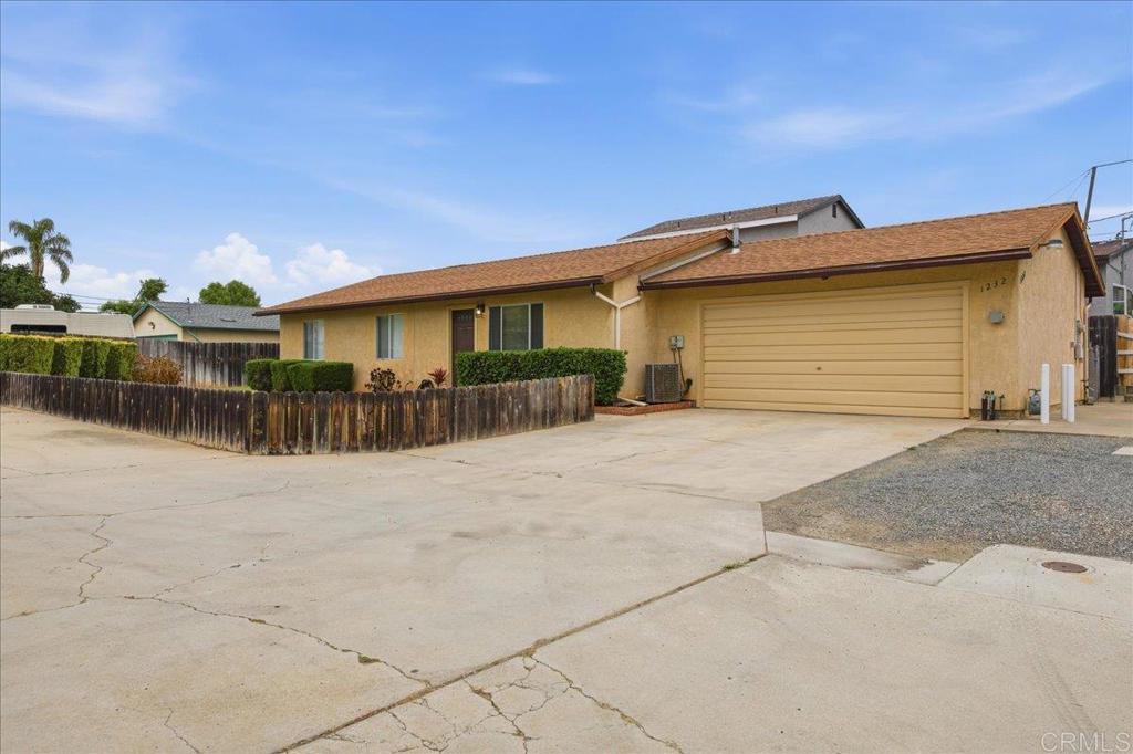 1232 Persimmon Avenue