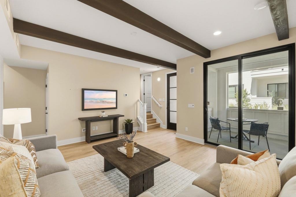 1601 San Remo Place 101