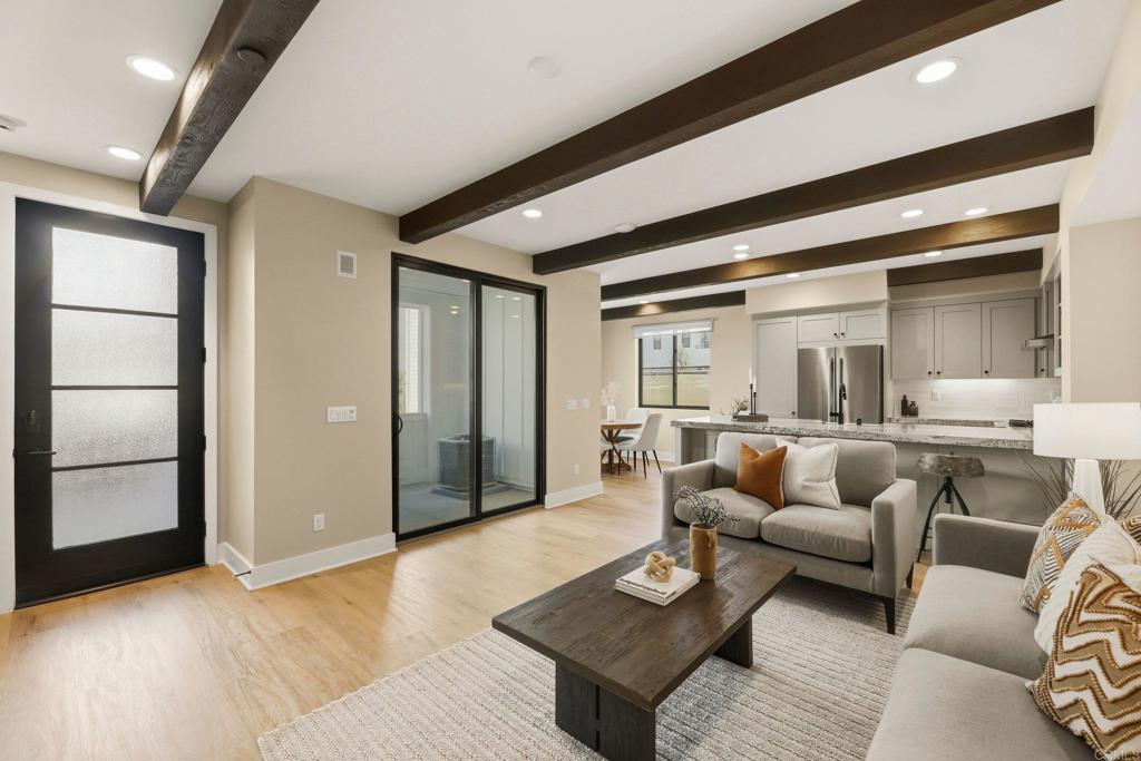 1601 San Remo Place 101