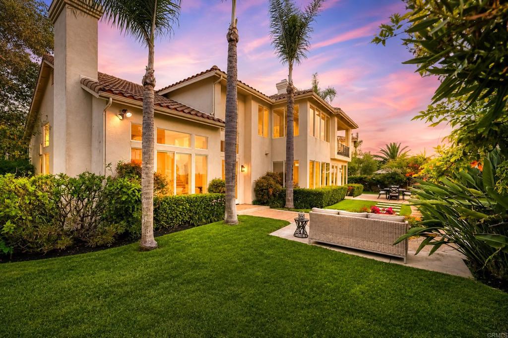6223 Paseo Colina