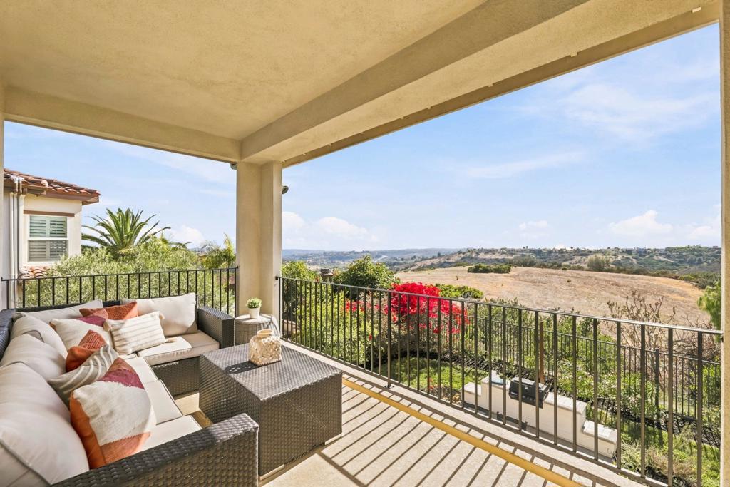 6223 Paseo Colina