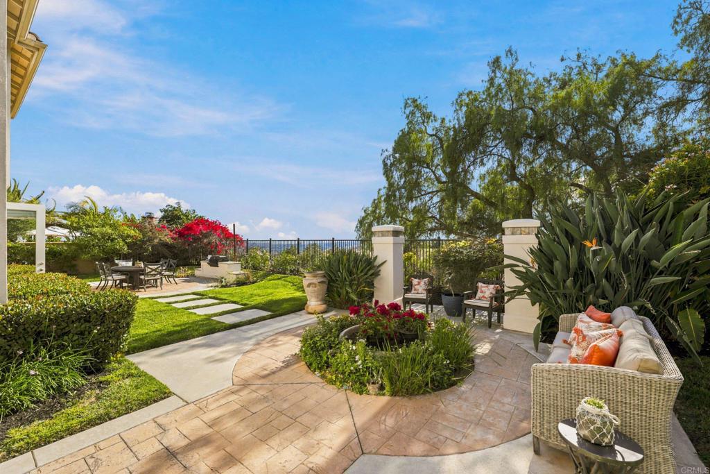 6223 Paseo Colina