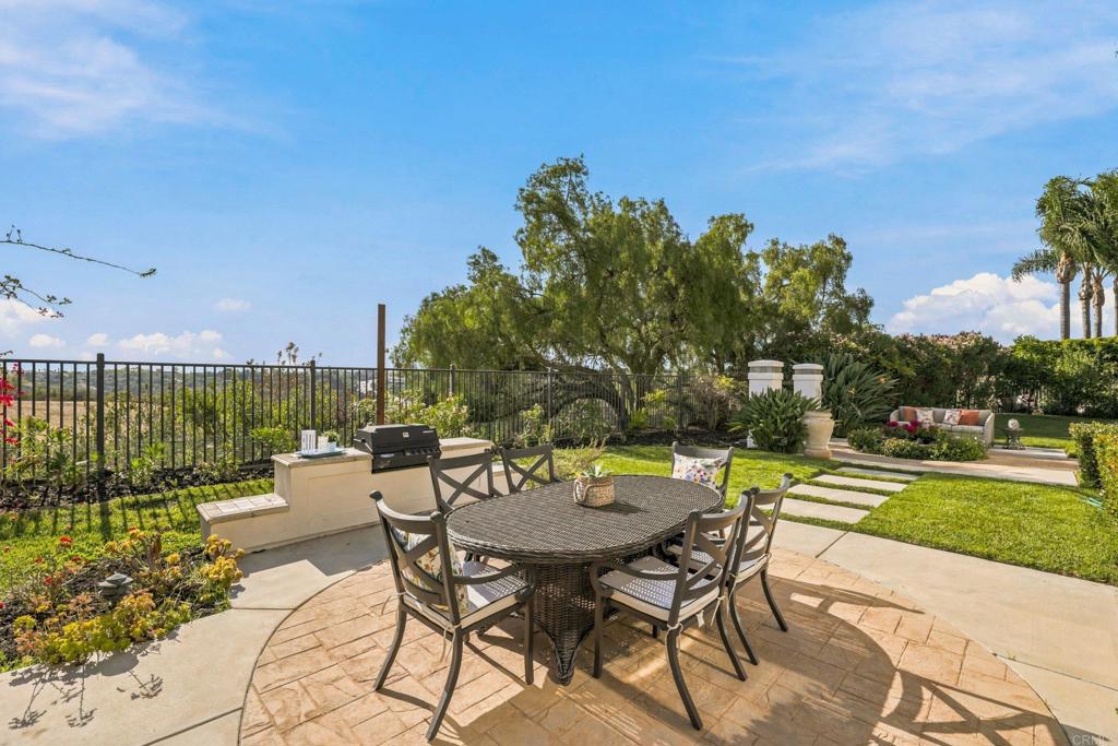 6223 Paseo Colina