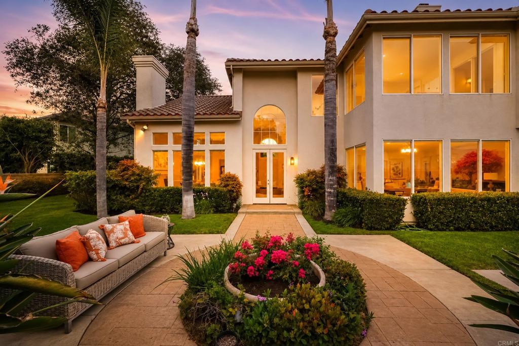 6223 Paseo Colina