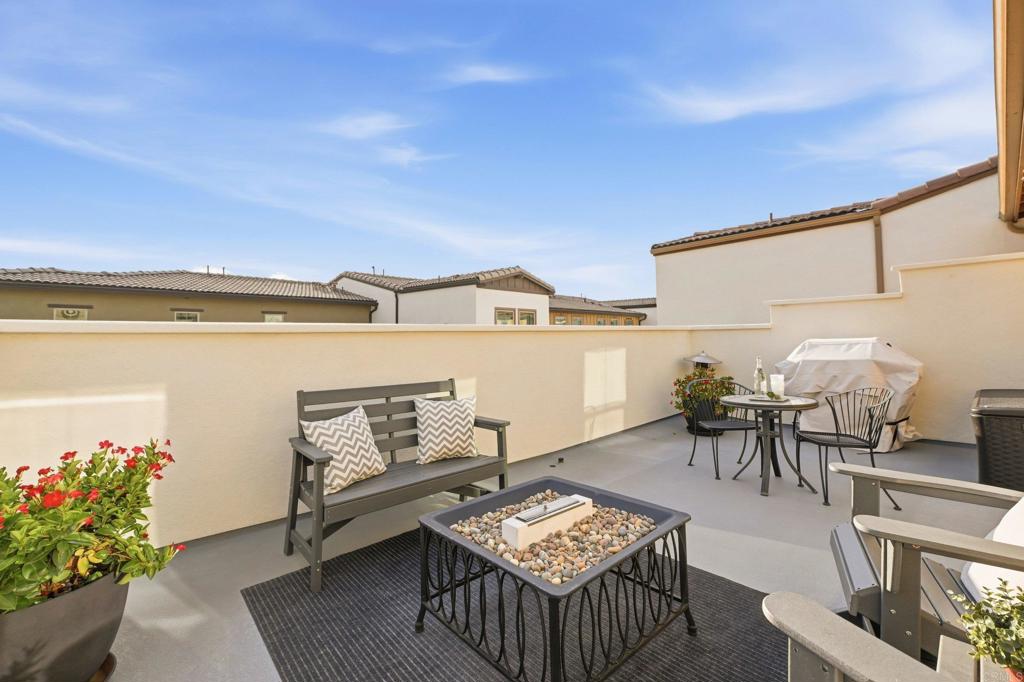 1811 Red Willow Way