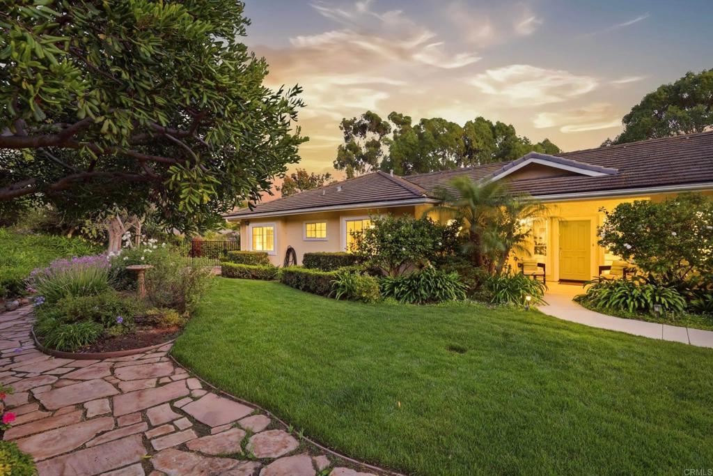 3044 Camino del Rancho