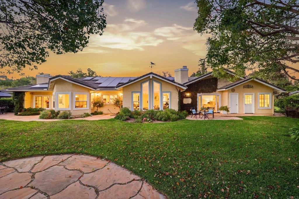3044 Camino del Rancho