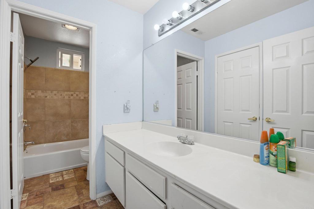 31802 Camino Rosales