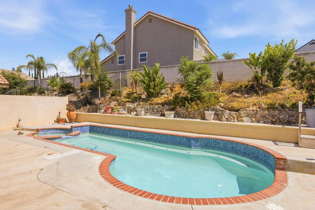 31802 Camino Rosales