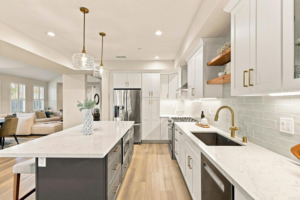 4792 Beachwood Court