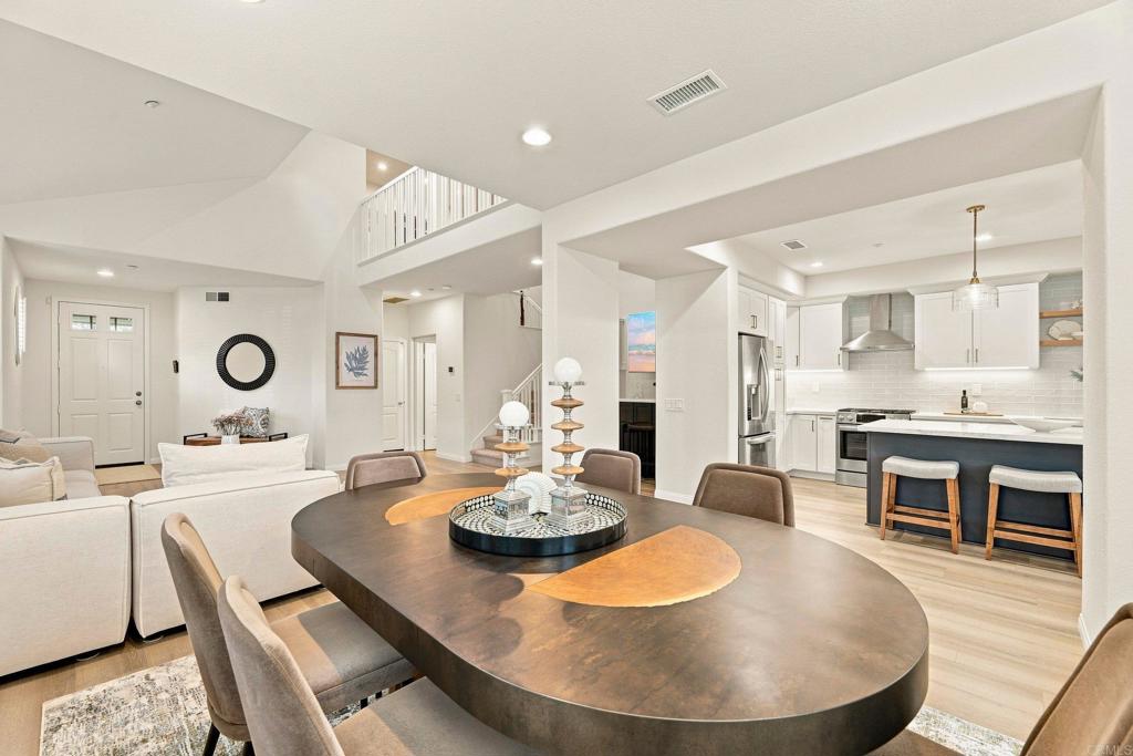 4792 Beachwood Court
