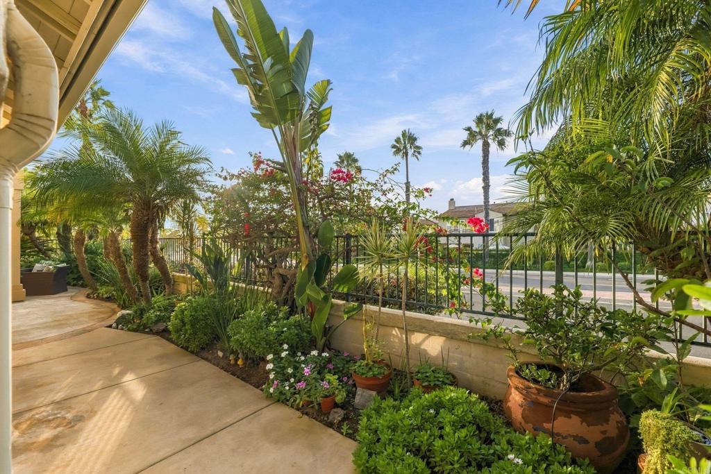 626 Compass Court