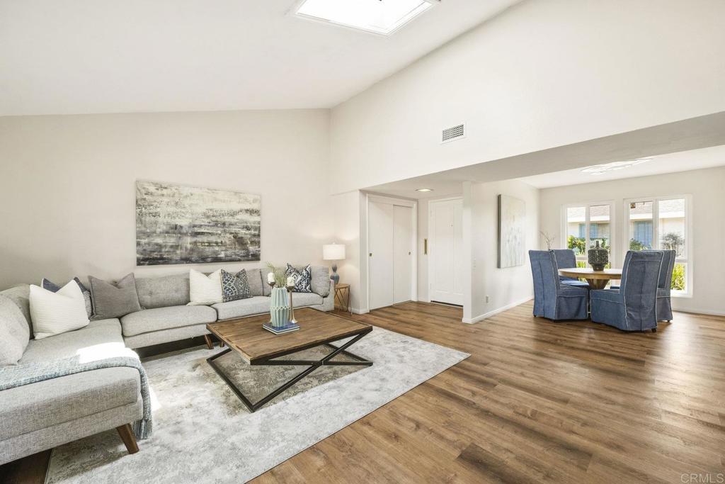 3755 Vista Campana N 53