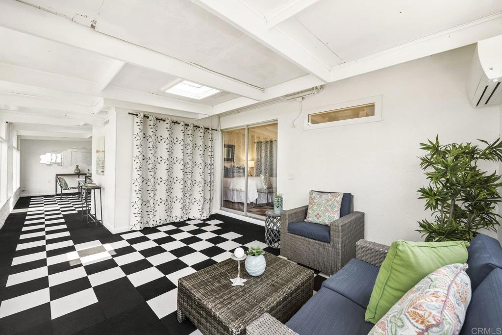 3755 Vista Campana N 53