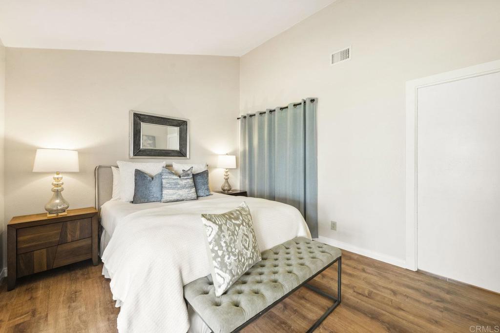 3755 Vista Campana N 53