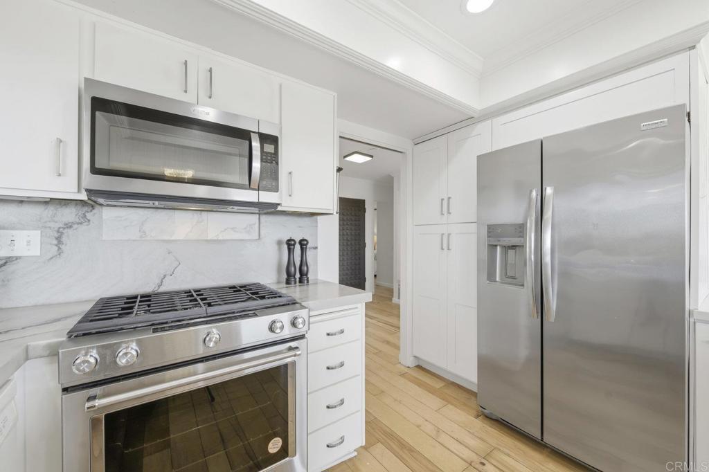 3890 Vista Campana S 39