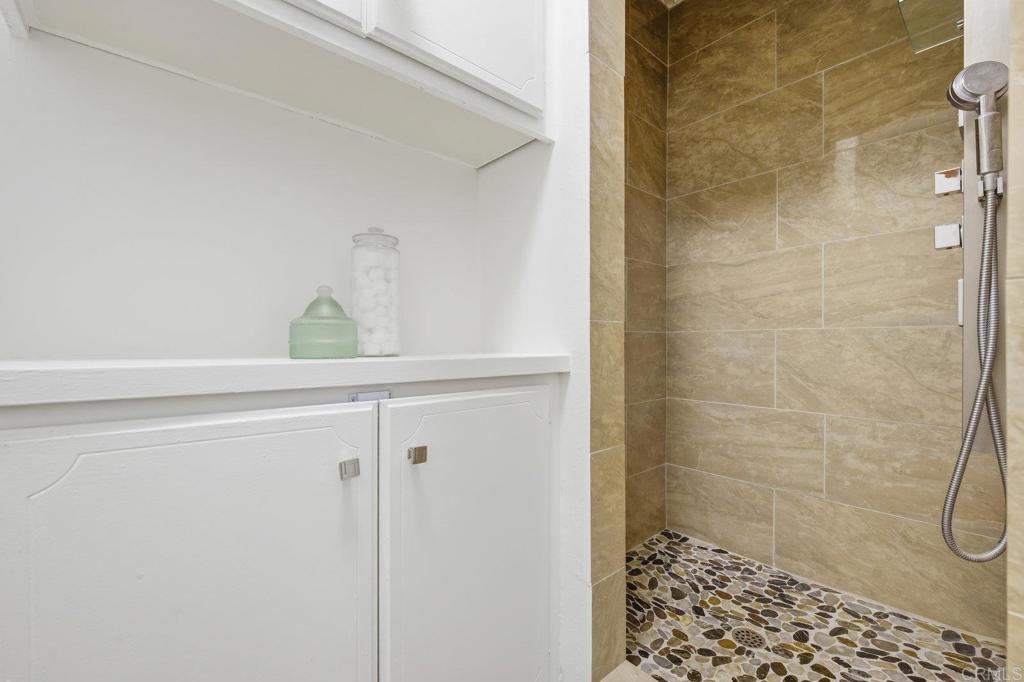 3890 Vista Campana S 39