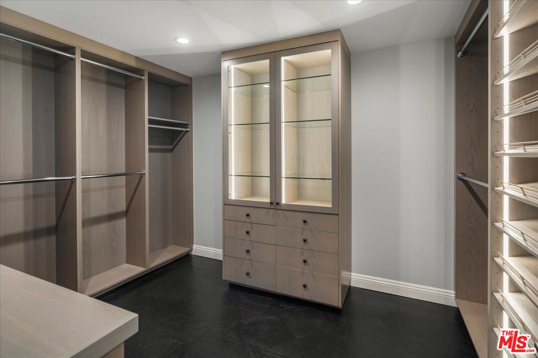 10490 Wilshire Blvd Unit: 2604