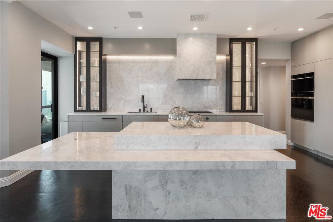 10490 Wilshire Blvd Unit: 2604