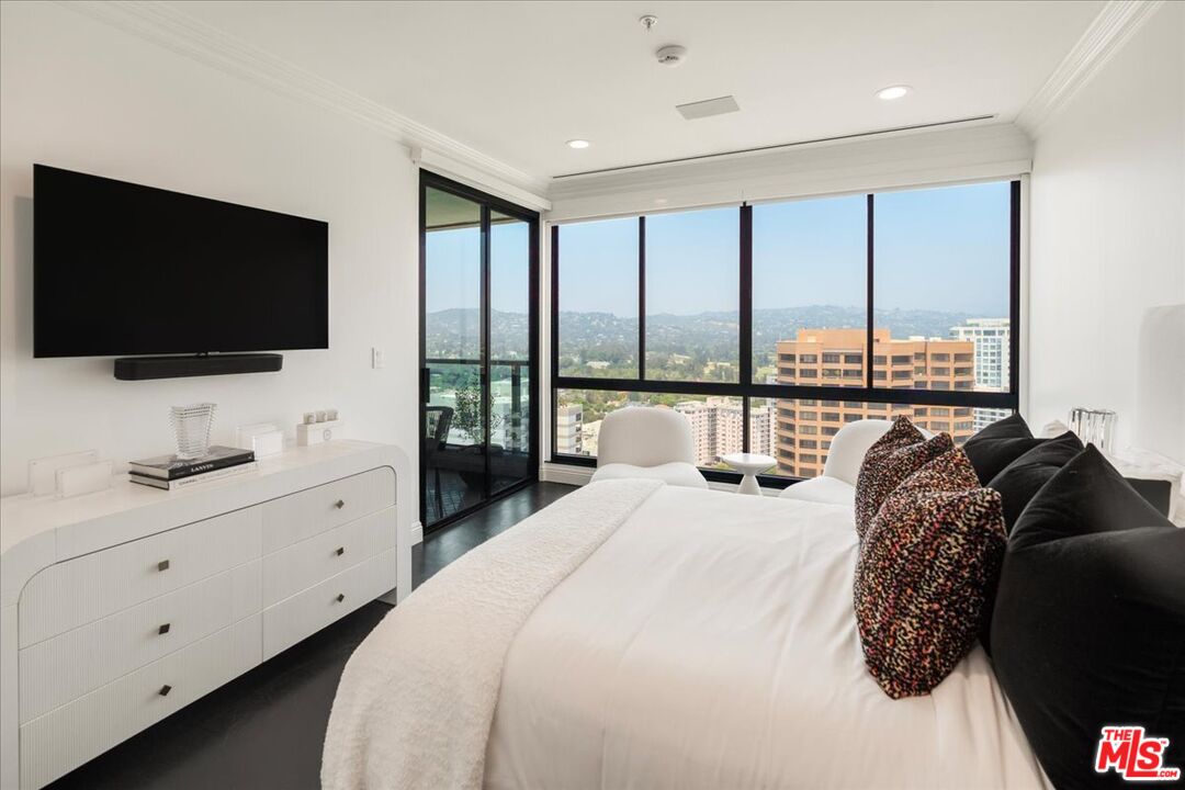 10490 Wilshire Blvd Unit: 2604