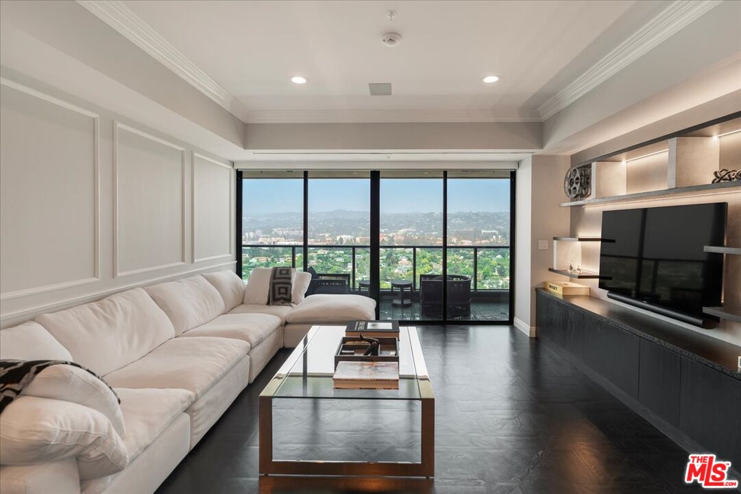 10490 Wilshire Blvd Unit: 2604