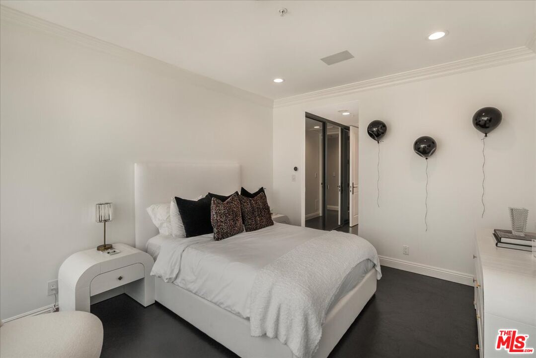 10490 Wilshire Blvd Unit: 2604