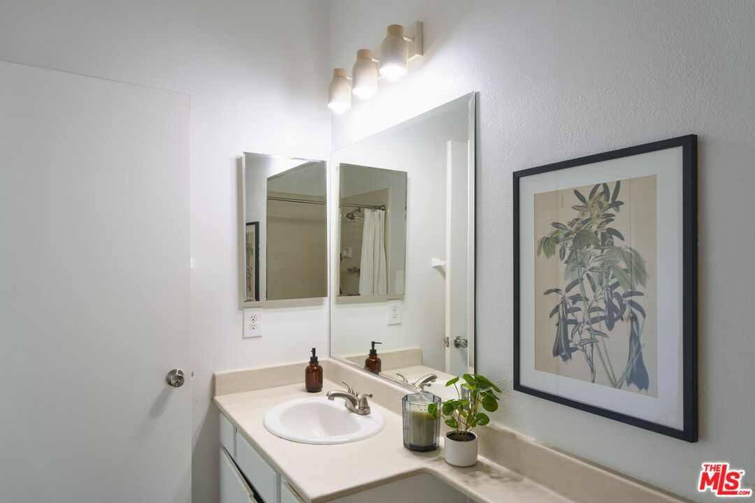 12727 Mitchell Ave Unit: 113