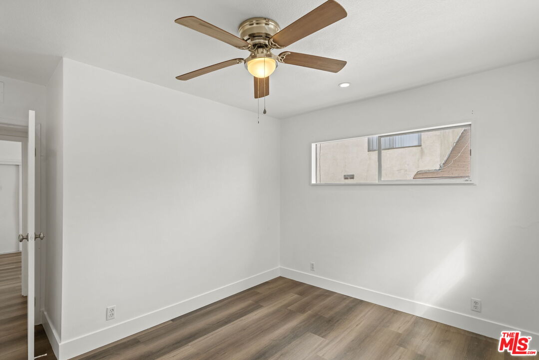 530 Evergreen St Unit: 9