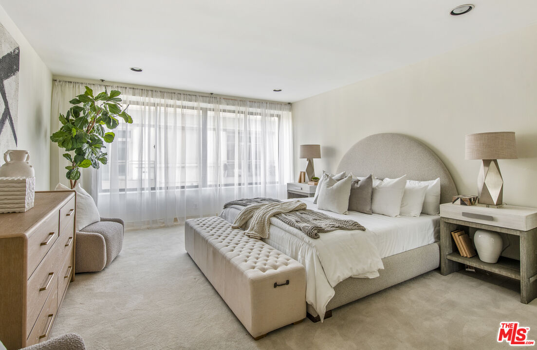 10724 Wilshire Blvd Unit: 505