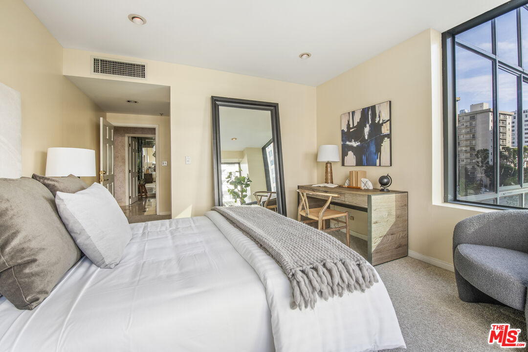 10724 Wilshire Blvd Unit: 505