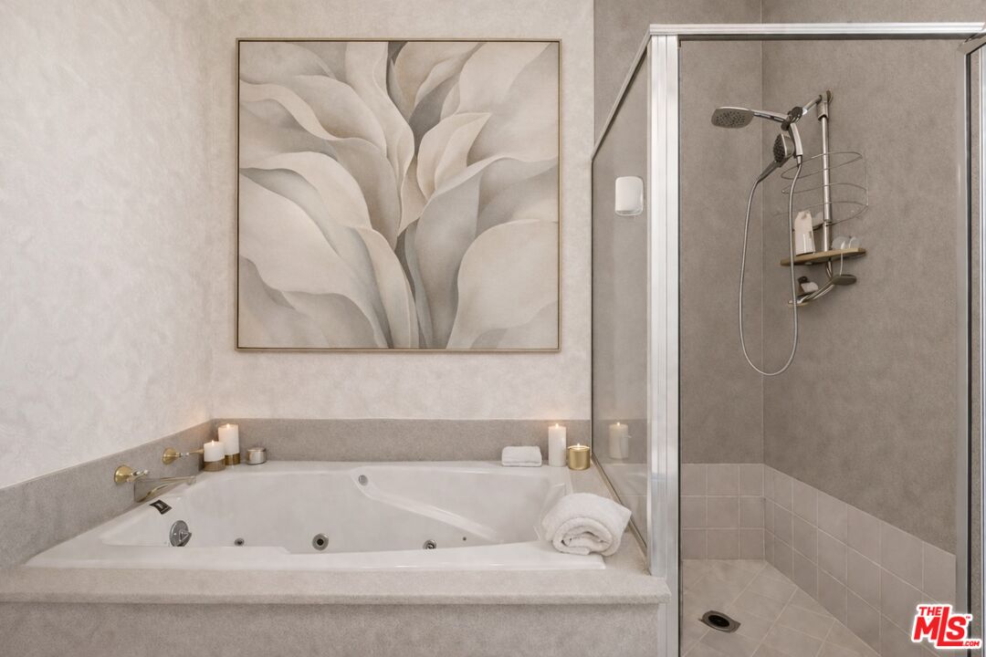 12011 Goshen Ave Unit: 102