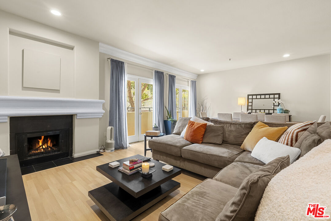 12011 Goshen Ave Unit: 102