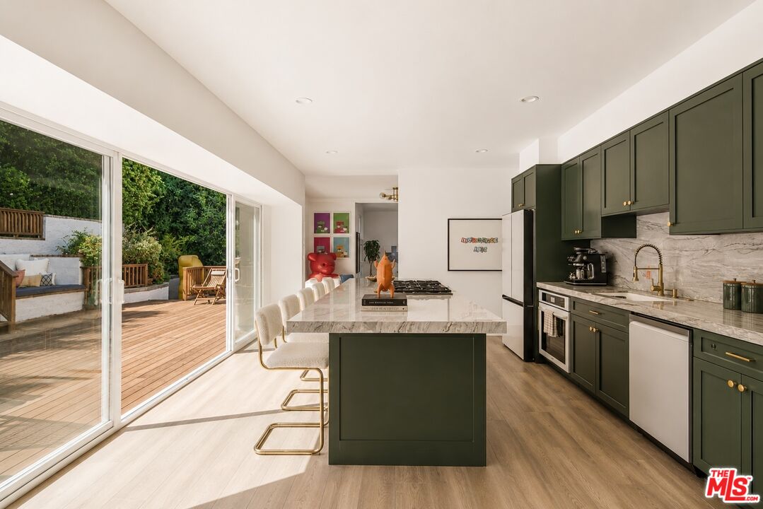 3891 Sepulveda Blvd