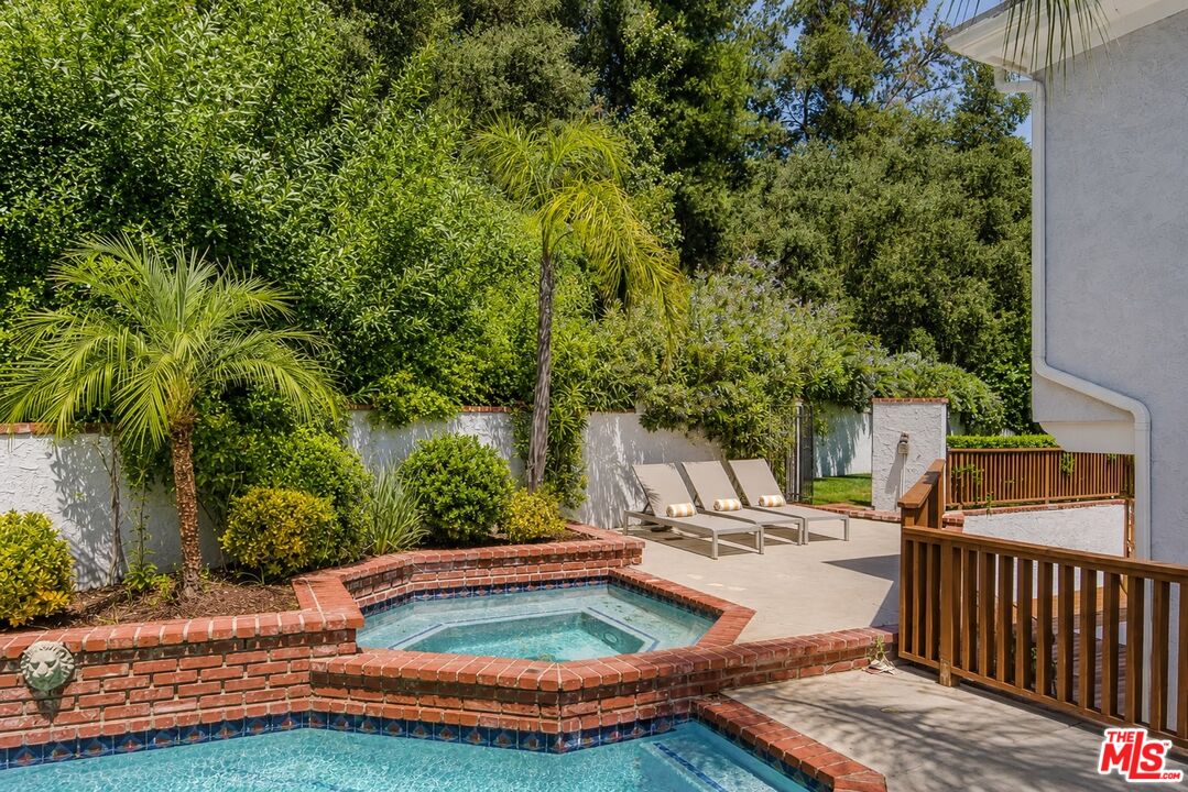 3891 Sepulveda Blvd