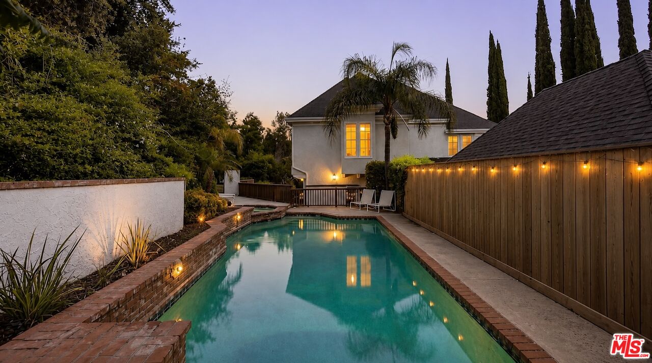 3891 Sepulveda Blvd