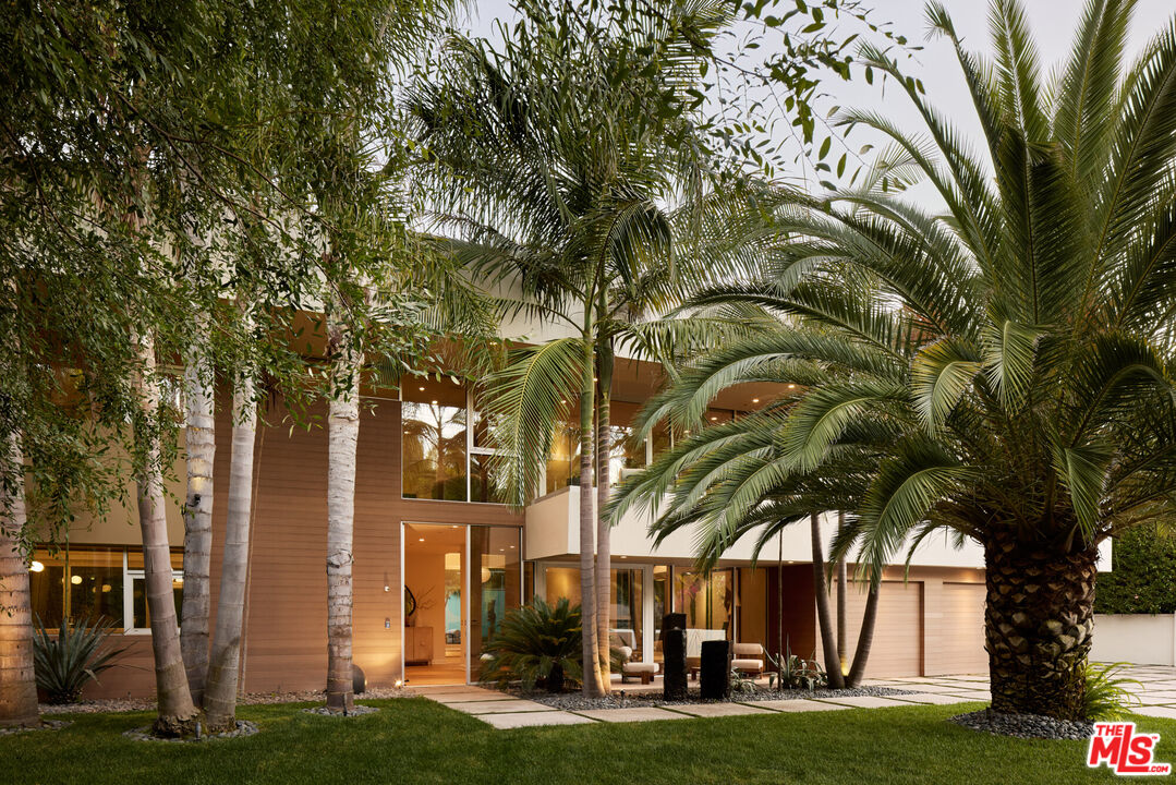 3369 Fryman Pl