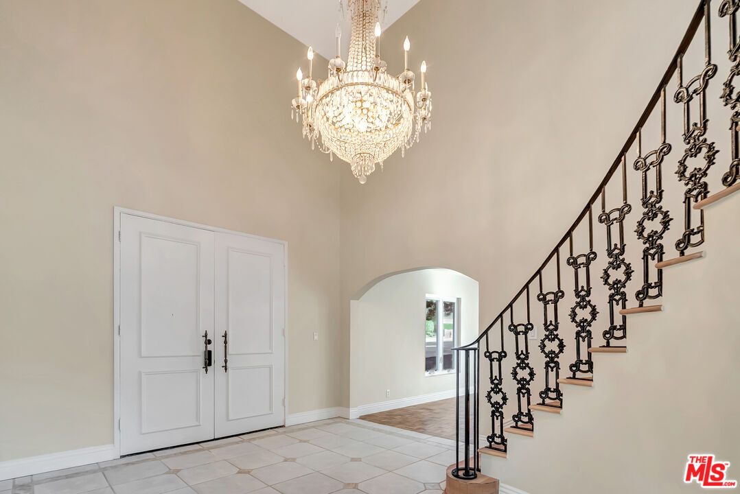 16608 Park Lane Cir